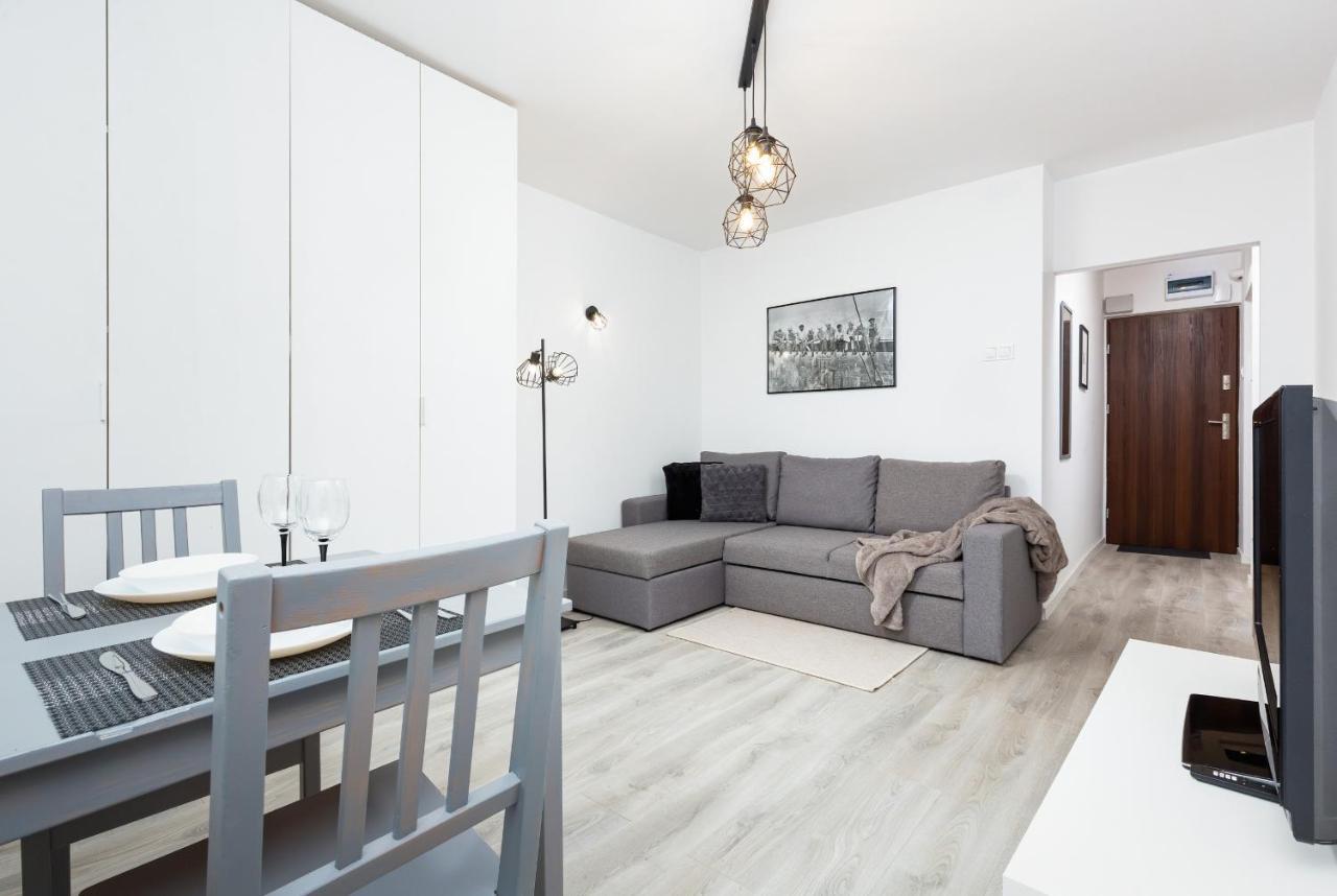 Studio City Center Zlota Street By Renters Warsaw Exterior photo